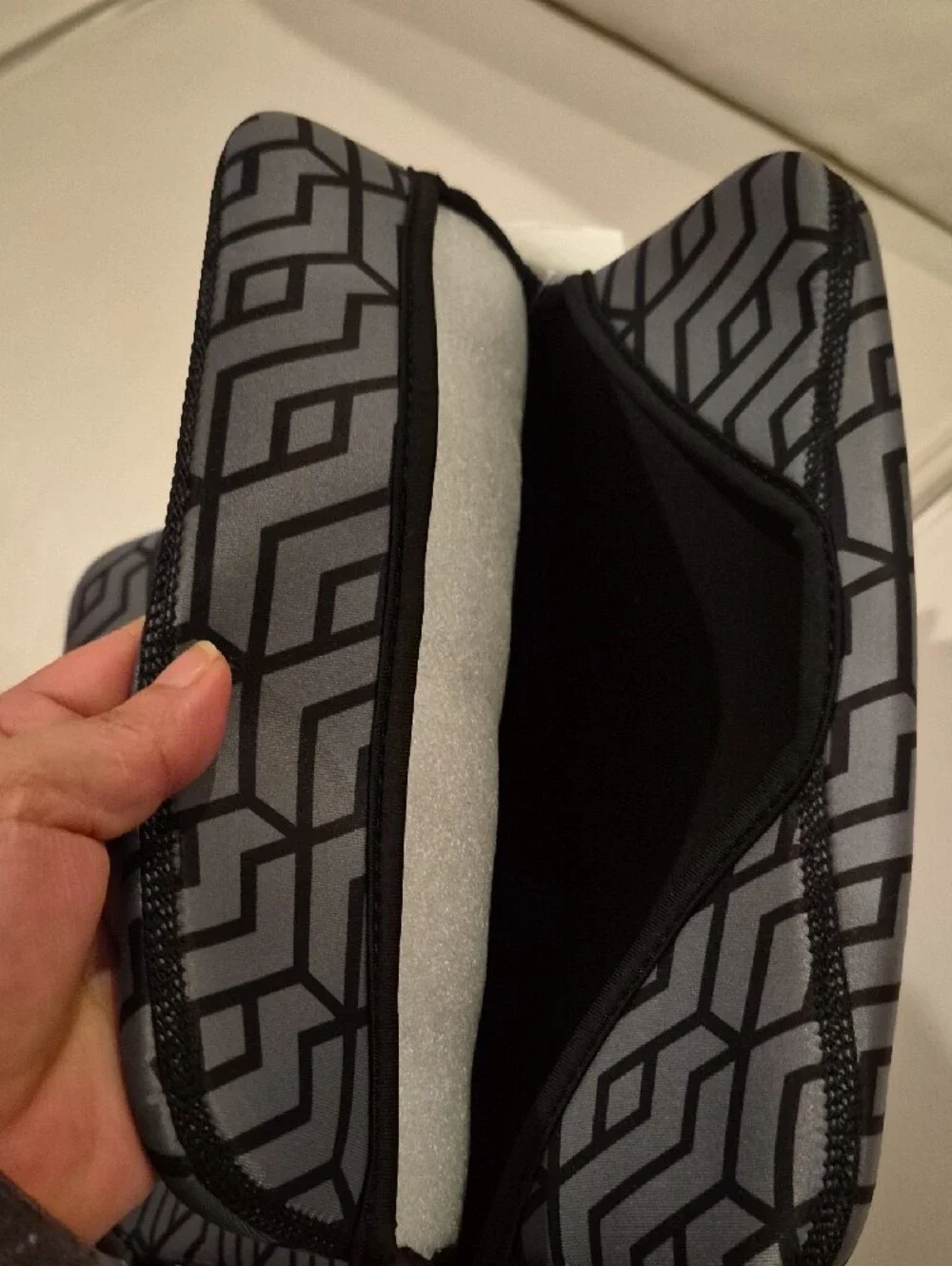 HP Gray and Black Geometric Laptop Sleeve